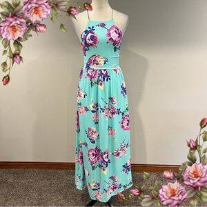 Everly Floral Maxi Dress size extra small
